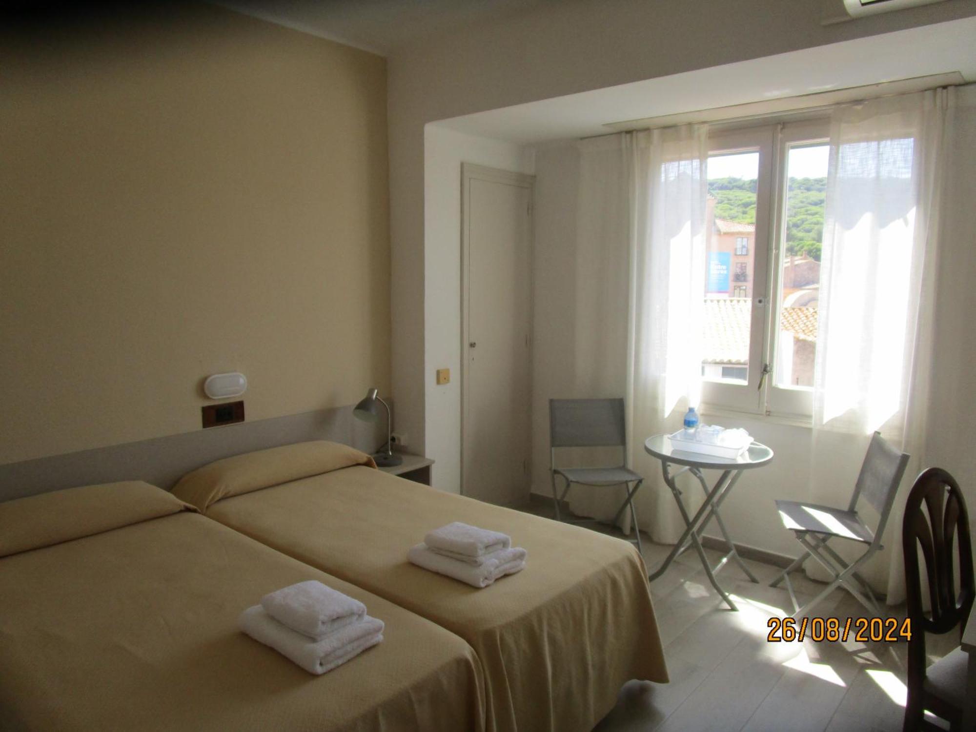 Hotel Apartaments Gesoria Porta Ferrada Sant Feliu de Guixols Exterior photo